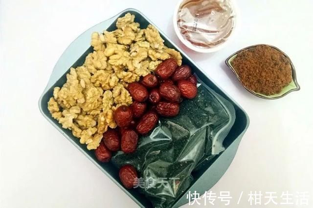 黑芝麻红枣核桃糖:健康零食,不甜不腻,好吃到停不下来!