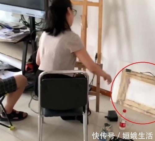 上课#美术老师真不容易被学生画的假毛巾骗了,最后连画板都是假的