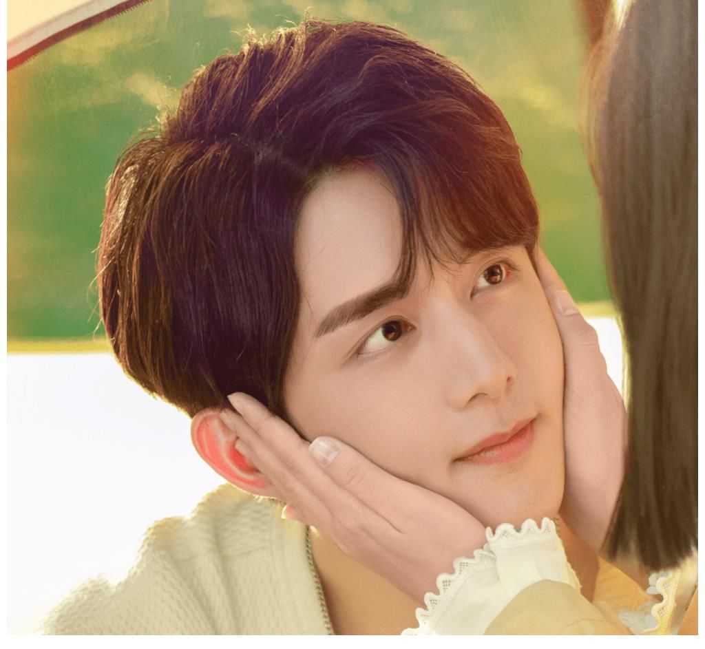 张新成|三大剧作同天开播，张新成、李兰迪旧时光CP，狭路相逢变对手？