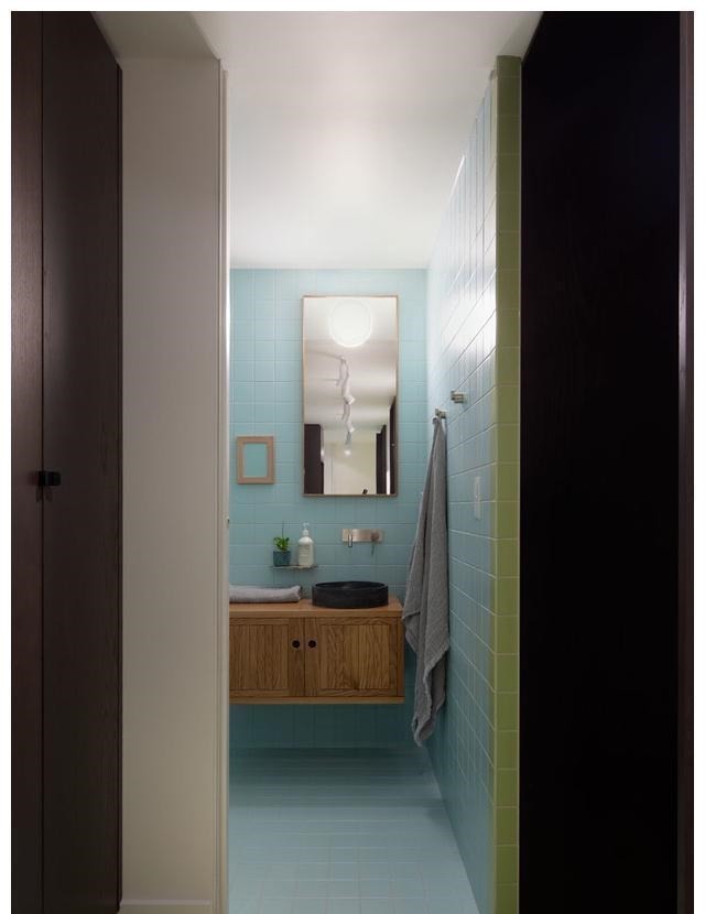 卧室|别墅外观设计就被迷住了,进去参观就怕迷路!空间运用的太聪明了