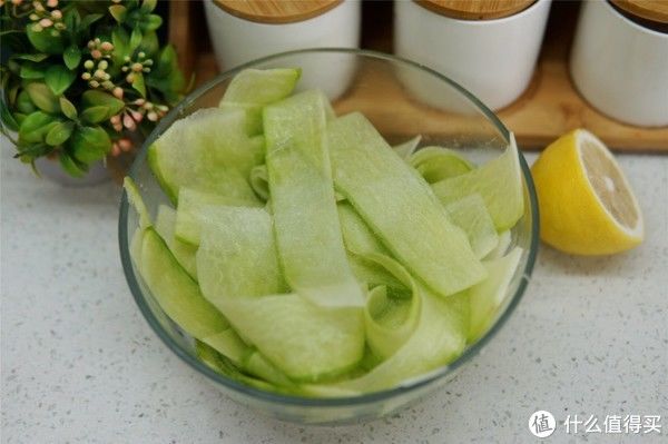 日常三餐 篇八十六:没想到用雪碧腌萝卜,嘎嘣脆,又快又好吃,秋冬小菜不发愁了