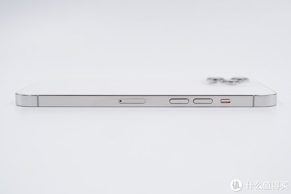 屏幕|有线平常心无线很尴尬,苹果iPhone 12 Pro Max充电评测