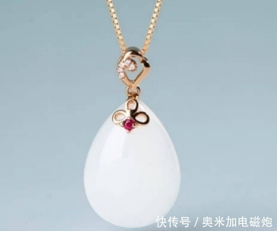水滴|吊坠大多做成水滴的形状，这究竟是什么原因呢？
