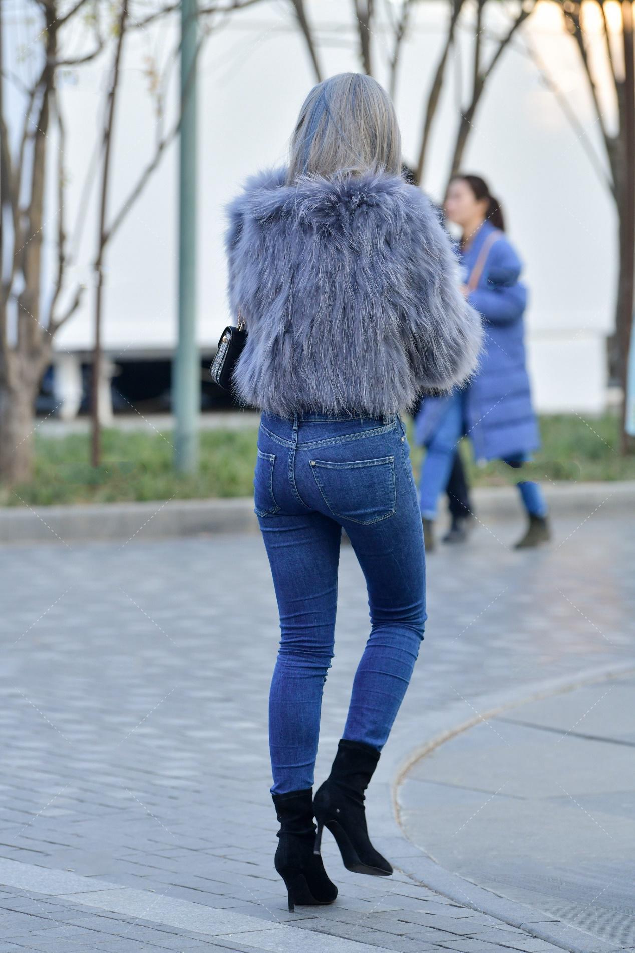 十足|天气逐渐转凉, 貂皮大衣该出场了, 穿上贵妇气息十足