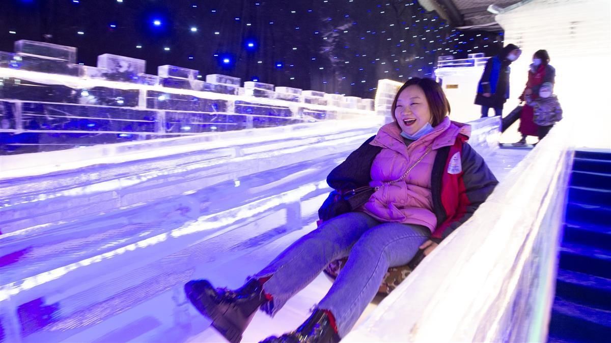 艺术节|第八届全国冰雪季冰雪艺术节：冰雪城堡、艺术冰雕 武汉人在家门口即可领略零下20度冰雪世界