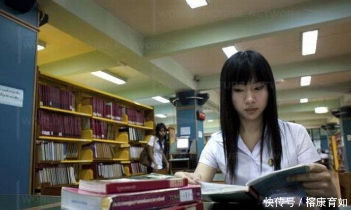 泰国人妖大学生的学习生活