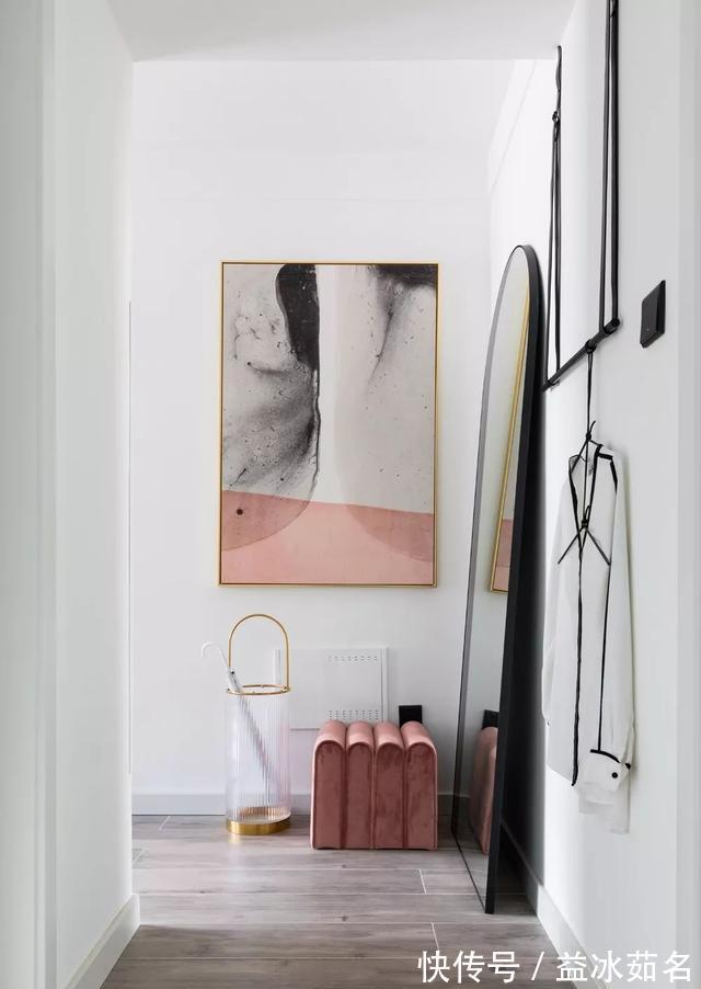 收纳|52平小户型，改造成了两居室，外加一个衣帽间，有格调！