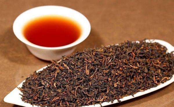 茶壶|取茶你都用手抓别这样做，告诉你正确的方法