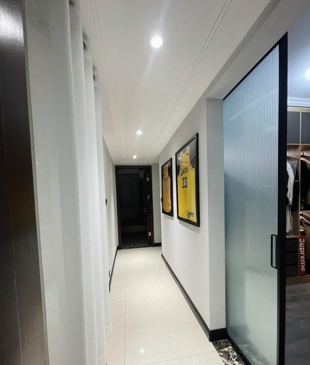 鞋柜|这是我见过改造最个性,最有档次的精装房,入户鞋柜实用又抢眼