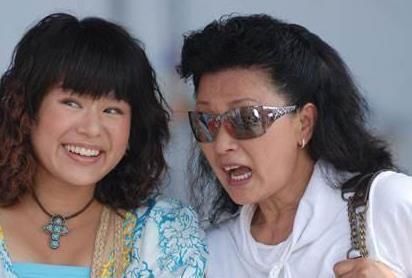 发型|中年女性奈何选发型?是非如许剪方才好,这几款剪完起码年青10岁
