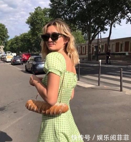 大衣!流行背法棍包,搭配大衣风衣都好看,快get起来!