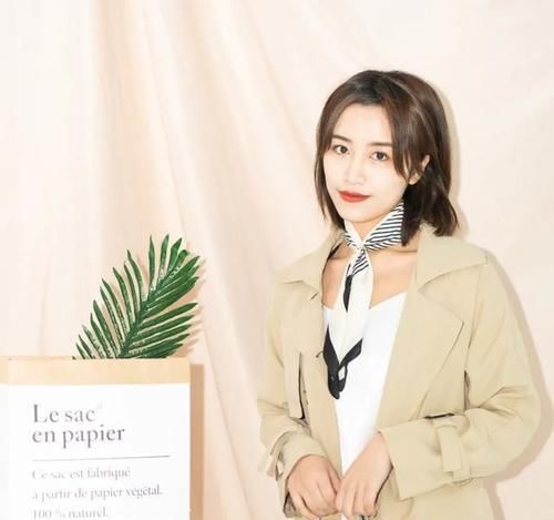 “ 春外套 ”我爱惨了！2021年这么穿，流行极了！