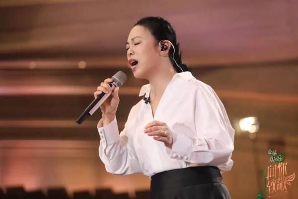 黄绮珊歌声致敬家国守望者 《向你致敬》今天19:30催泪献映
