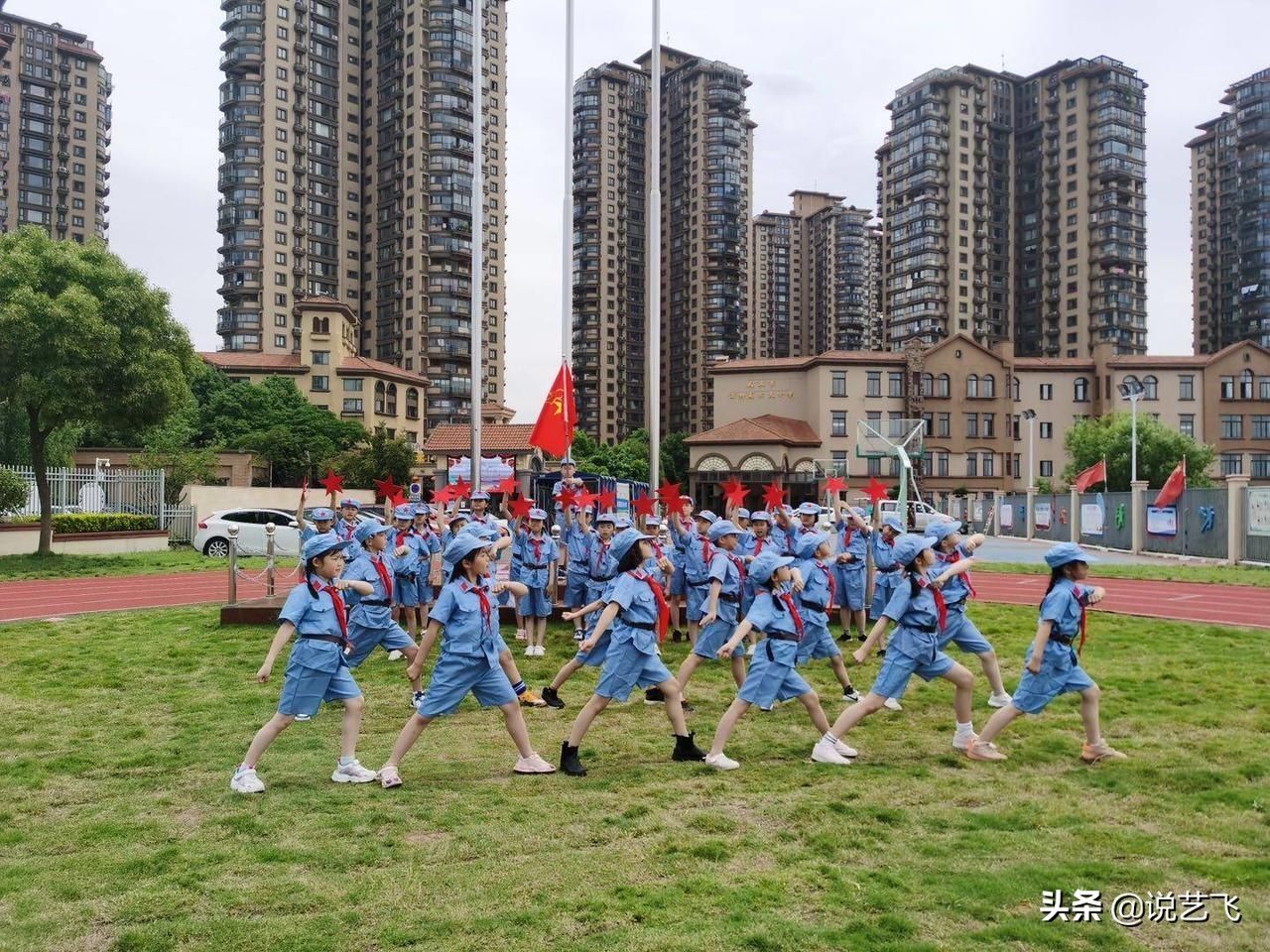 红领巾|共产党成立100周年，万科高尔夫小学，开展党史学习教育