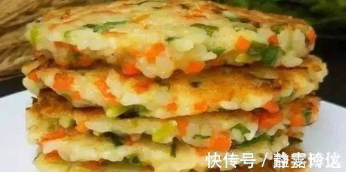 米饭|剩米饭别做蛋炒饭了，教你一个新做法，5分钟出锅，全家抢着吃！