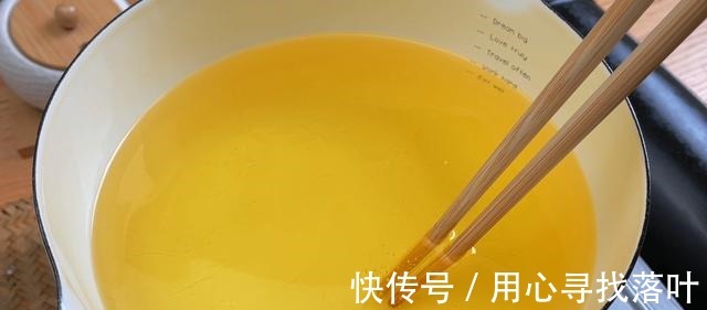 土豆好吃又好看的做法，外酥里软，比薯条还好吃！