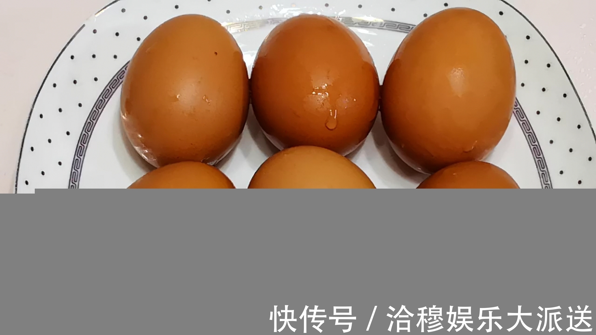如何煮出一颗完美的荷包蛋掌握2个技巧，怎么煮都不散花