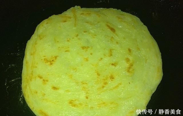 面团|为什么东北人烙的饼又软又起层,原来是多了这一步!