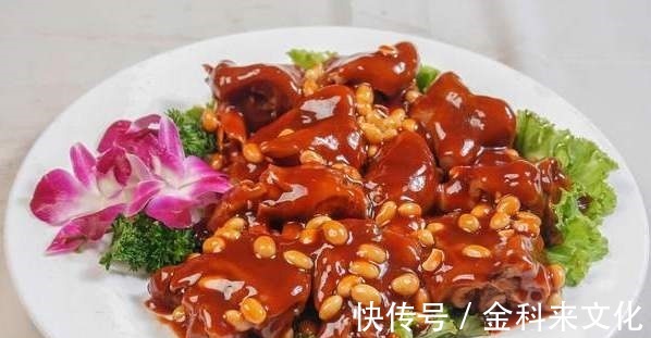 炖猪蹄不要只会焯水，焯水前多做2步，猪蹄软烂入味还不腥