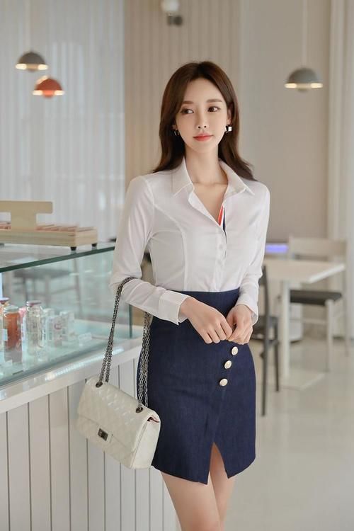 孙允珠活力穿搭：衬衣+包臀裙，4款小清新职业装推荐