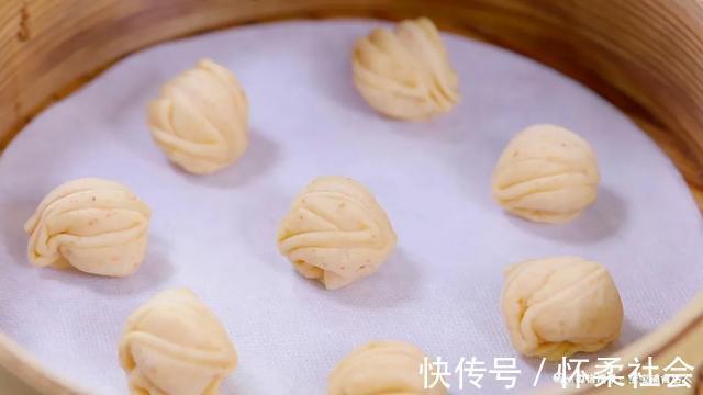 这样新奇的搭配，太撩胃了！香甜软萌，第一次做就被惊艳到了