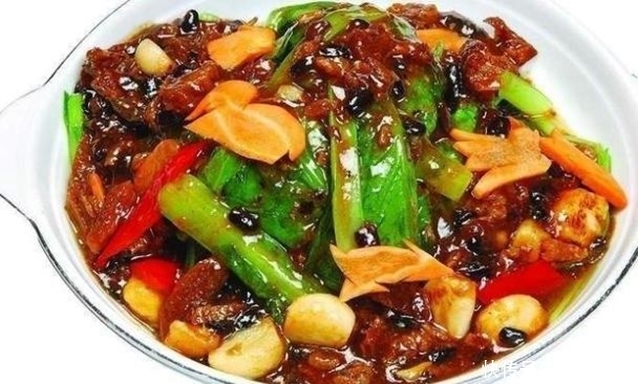 简单几道家常菜，色香味俱全，营养丰富，回家做给家人吃吧