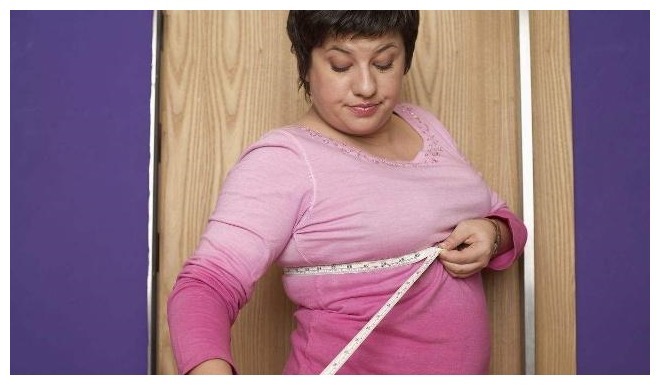 乳房|“胸小”的女人,可能占了这3个“便宜”,中了就偷着乐吧!