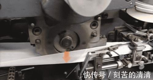 手帕纸，是怎么被叠得整整齐齐并打成小包的