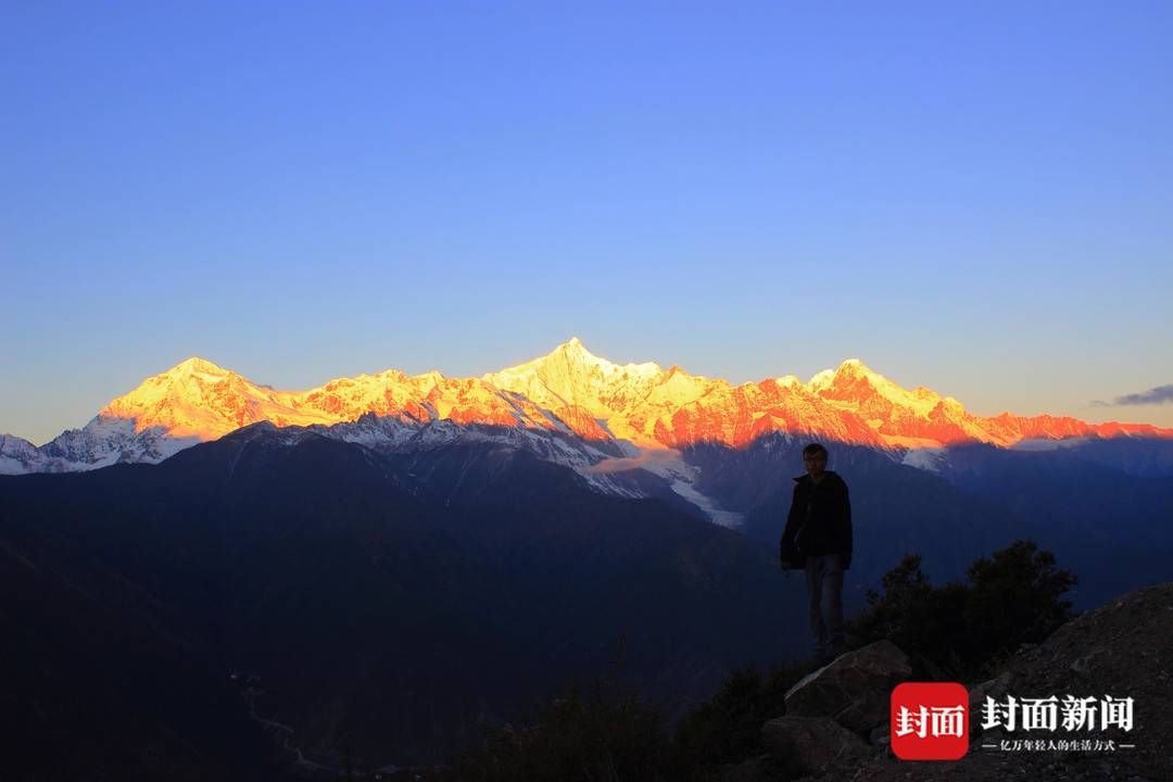 山峰|十二年追峰路：他为山峰拍“证件照” 贡嘎山高度做网名｜图集