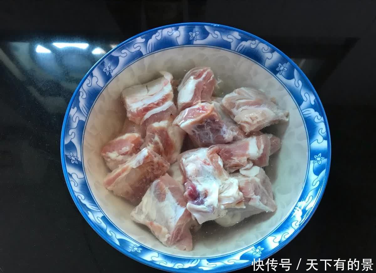 学会了排骨的这个做法，孩子总吵着要吃，不加水，蒸一蒸就上桌