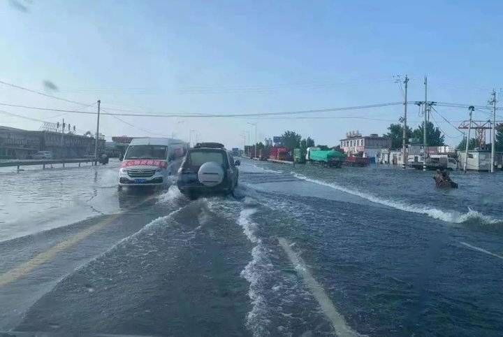 宁津县公安局|「“飞鹰”战地日记」赴豫支援第一天，德州警航编队工作至凌晨