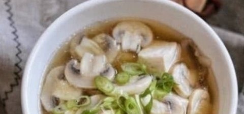 豆腐和此物一起煮,比鸡汤还鲜,口感嫩滑,补钙质,增强免疫力