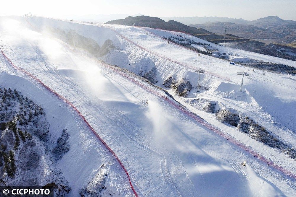 icphoto|内蒙古呼和浩特：马鬃山滑雪场即将建成开放