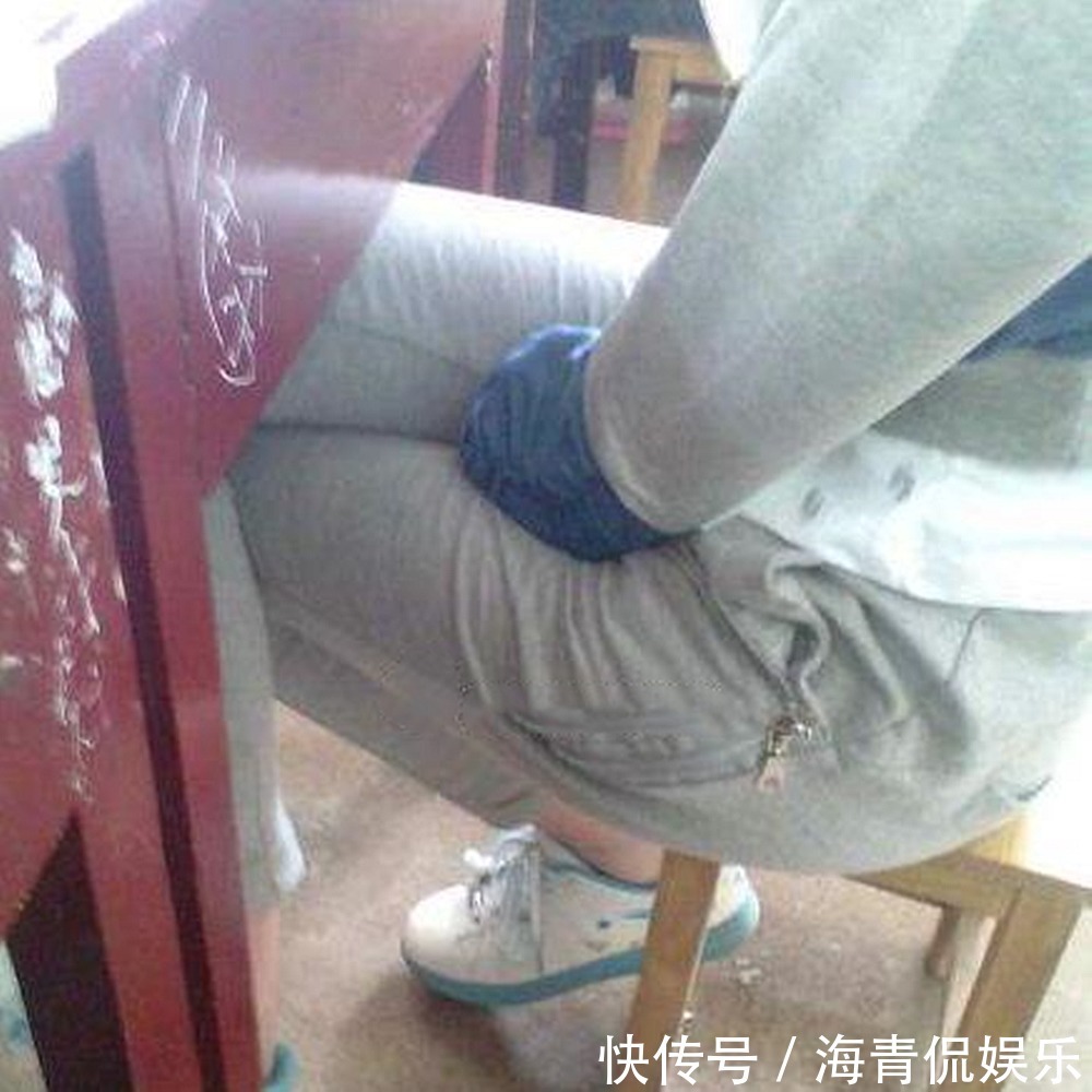 女儿|女儿夹腿蹭椅直出汗,机智母亲处理及时,别让“椅子”害了孩子