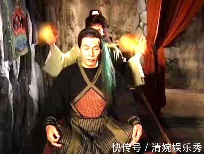 倚天|轻功天下第一的韦一笑,为何消失了?你看看他死在哪,书里有暗示