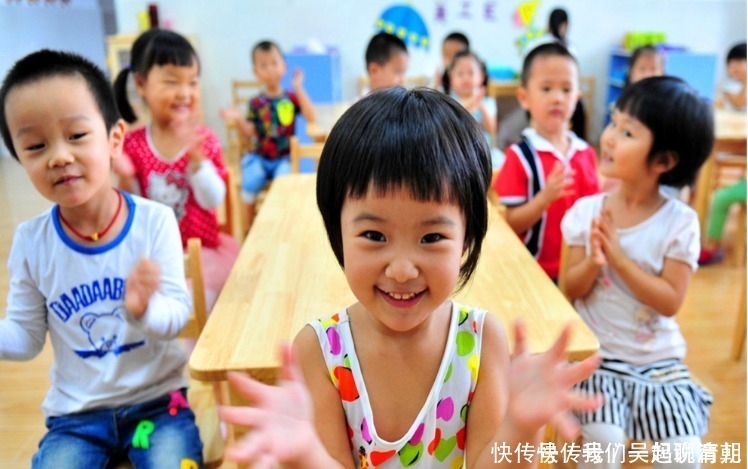 宝宝|幼儿园老师发来宝宝午睡照，本以为一片祥和，眼尖的家长不淡定了