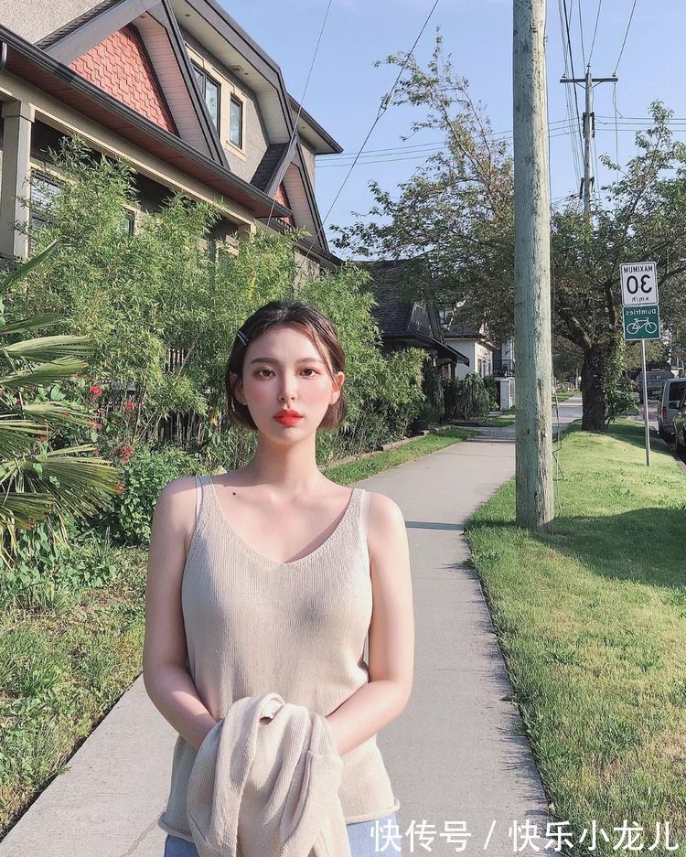 荧光绿 拒绝娇柔做作,舒服慵懒随性穿搭学起来,它才是我们出行最佳搭档