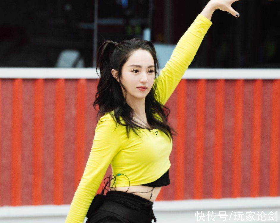 李慧珍|網(wǎng)傳《浪姐2》10位姐姐被踢出局,程莉莎不意外,阿蘭讓人可惜