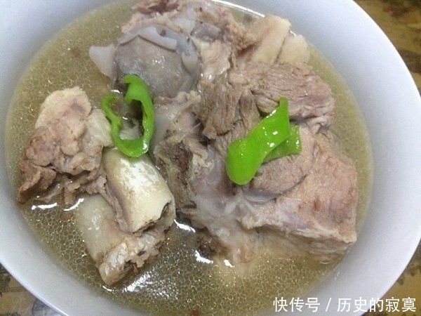 看似健康的“汤”，其实是肾脏杀手，很多人常喝，肾或都喝稀烂了