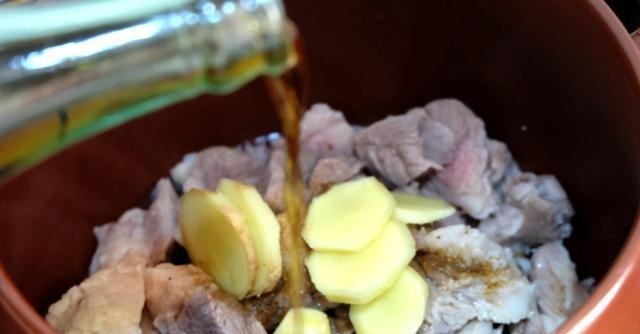 炖羊肉最“忌”两种调料，加了就等于毁了羊肉，大部分人都不懂