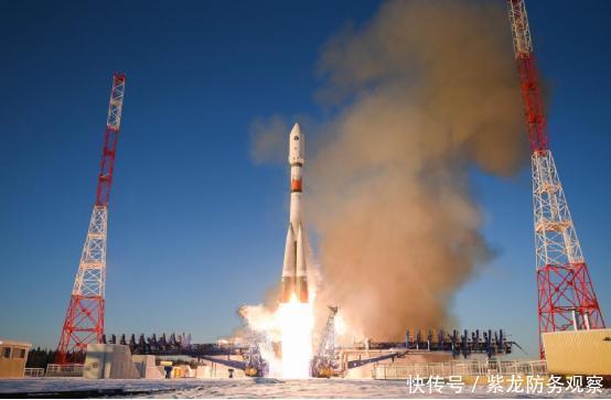 美国 求合作遭拒,动起歪心思?天舟2号对接核心舱之际,美国有大动作