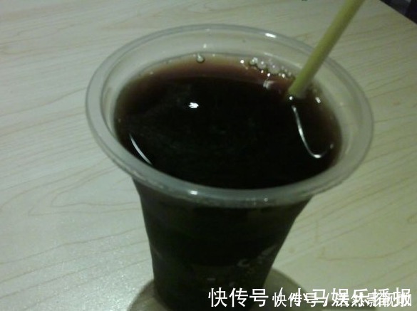 山楂丸|别把3种“药物”当零食让孩子吃,会损害孩子健康,家长留心