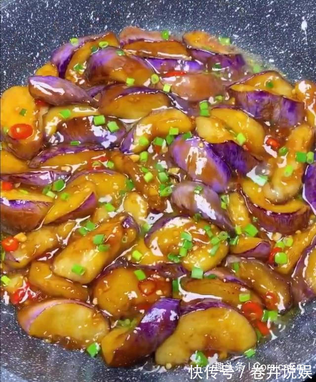 白玉菇|请客吃饭别再去外面,精选十二道家常菜,简单又体面,够你用一年