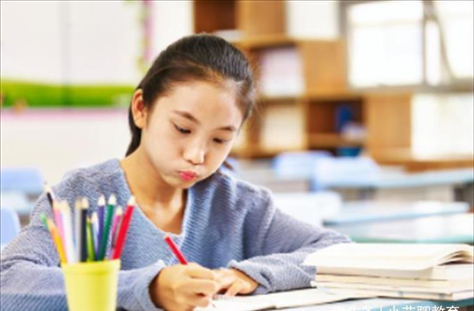 学生|我前方3只猴后方5只,一共几只?学生答8被扣分,网友:强词夺理