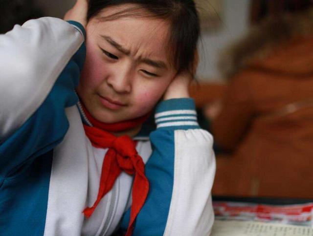 取名|爷爷给孙女取名“紫懿”,儿媳大怒怼公公:您倒过来念试试?