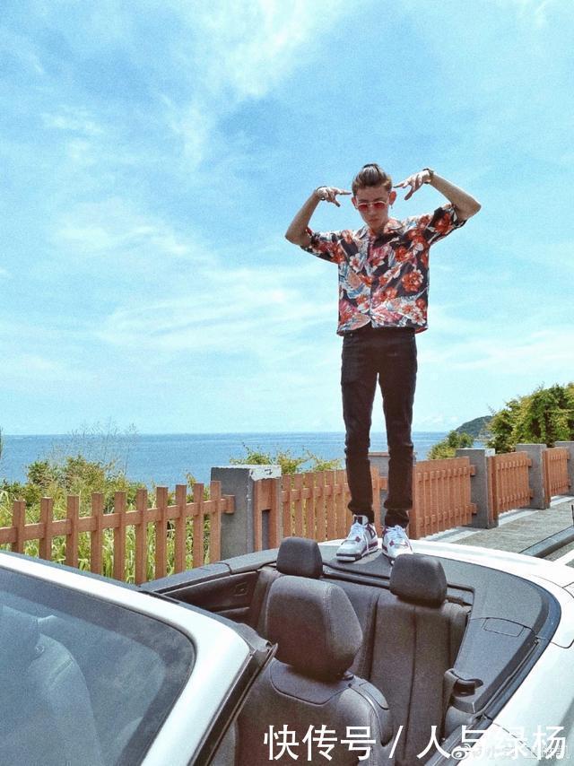 明星球鞋上脚,球鞋女神们上脚狠鞋!