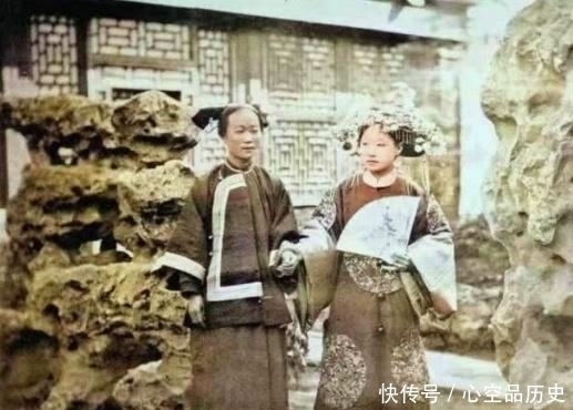 生母|晚晴老照片出宫办事的嬷嬷惊艳街头，图4光绪的生母，图5溥仪的亲奶奶