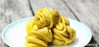 做法|手把手教你花卷的几种做法,让你换着花样吃,简单易学!