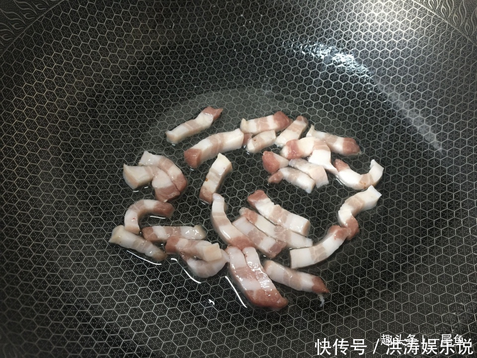 中薪|冬天吃白菜不如吃此菜，二块钱一斤，杀菌消食，老人孩子要多吃