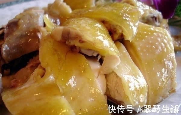 白切鸡|白切鸡别直接下锅煮！多加“这一步”，肉质更鲜嫩